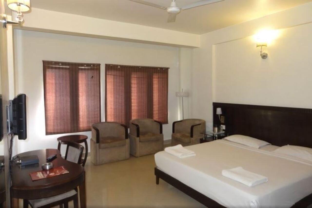 Hotel Amshi International Bengalúr Exteriér fotografie