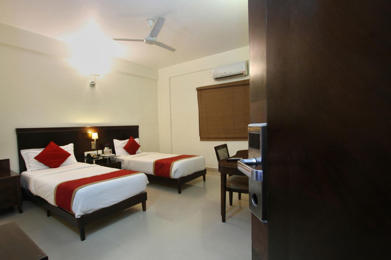 Hotel Amshi International Bengalúr Exteriér fotografie