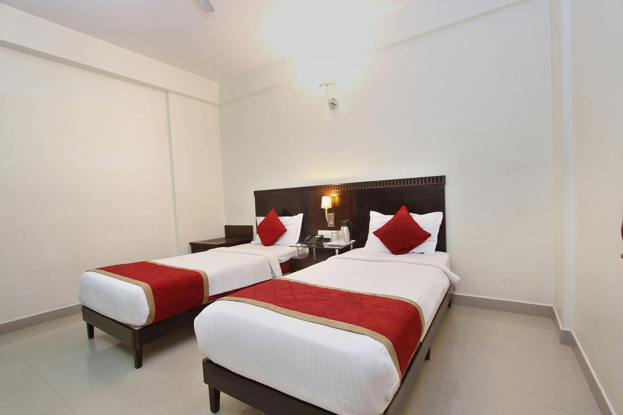 Hotel Amshi International Bengalúr Exteriér fotografie